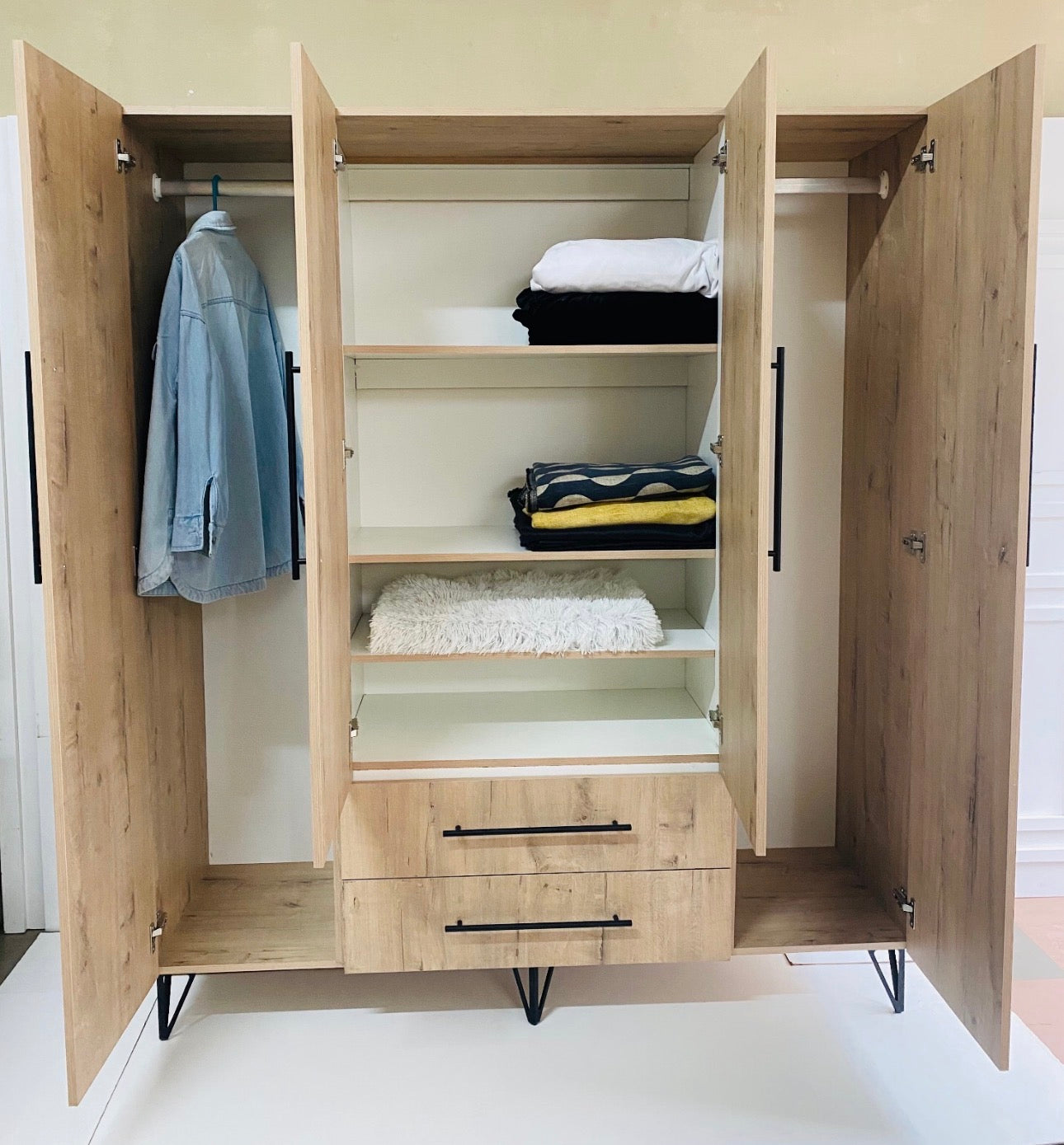 Brookhill Robe